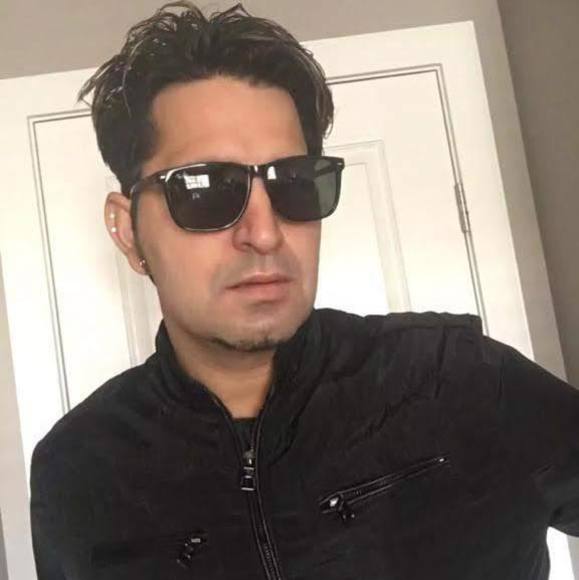 Profile Picture of Jagpal Dhaliwal (@jagpaldhaliwal) on Poshmark