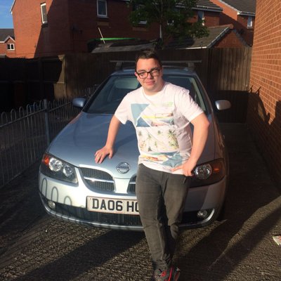 Profile Picture of Matthew Roscoe (@Roscoe2Matthew) on Twitter
