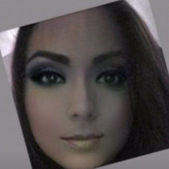 Profile Picture of Yazmin Rivera (@nayaleah33) on Poshmark