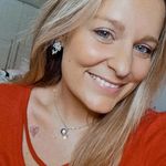 Profile Picture of Petra Câmara ☾ (@petracamara) on Instagram