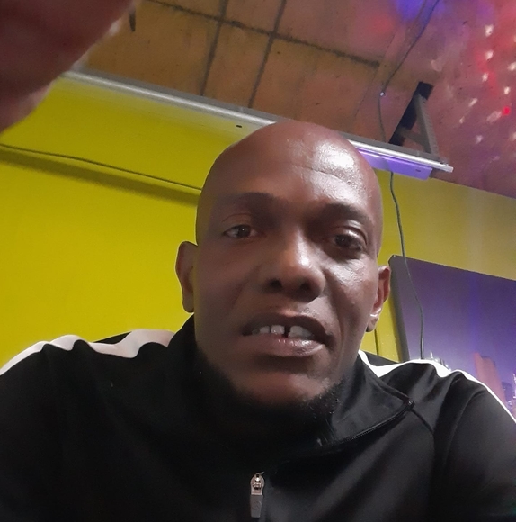 Profile Picture of Christopher Wright (@ninjakid183) on Poshmark