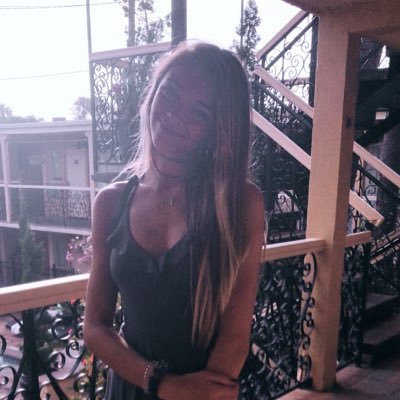 Profile Picture of Caroline 🦋 (@carolinebean11) on Twitter