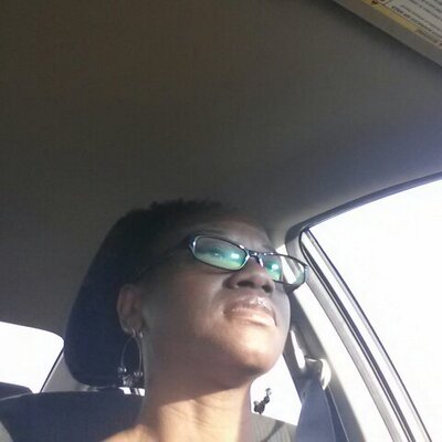 Profile Picture of Inez Wright (@donwitit5) on Twitter