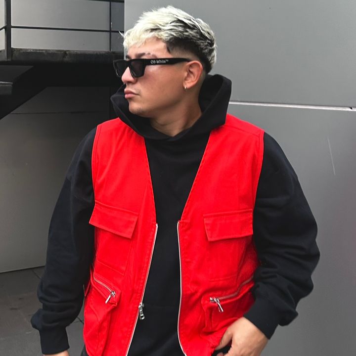Profile Picture of ST 👁️‍🗨️ (@stevntorres) on Tiktok
