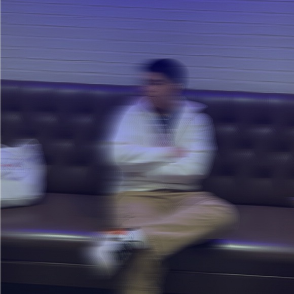 Profile Picture of James Santiago (@chillaxlang23) on Poshmark