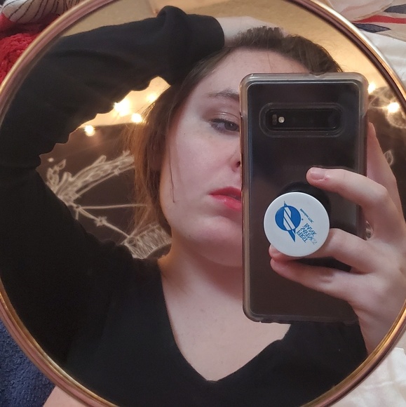 Profile Picture of Jessica Pinoski (@jessica2958) on Poshmark