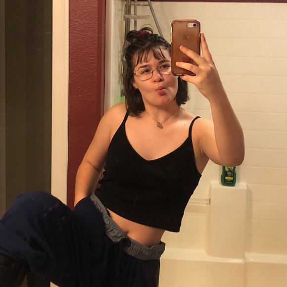 Profile Picture of Jacqueline Kovacs (@jacqkvcs) on Poshmark