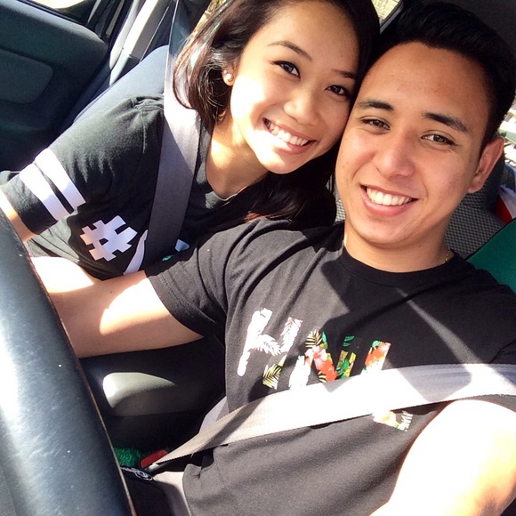 Profile Picture of Chelsea Hirano (@chhirano) on Poshmark