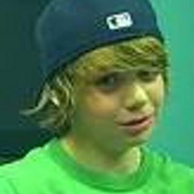 Profile Picture of Carlos Emilio Lujan (@MiloAndrade121) on Twitter