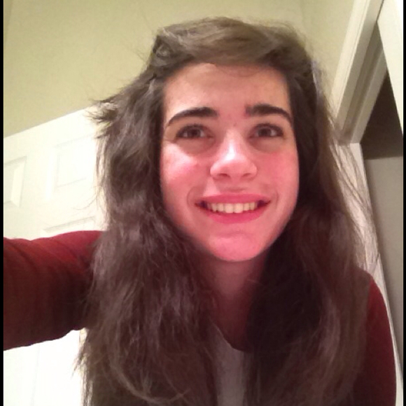 Profile Picture of Giulia Notari (@giulianotari95) on Poshmark