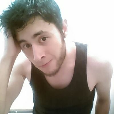 Profile Picture of Christopher Macias (@christopherlu11) on Twitter