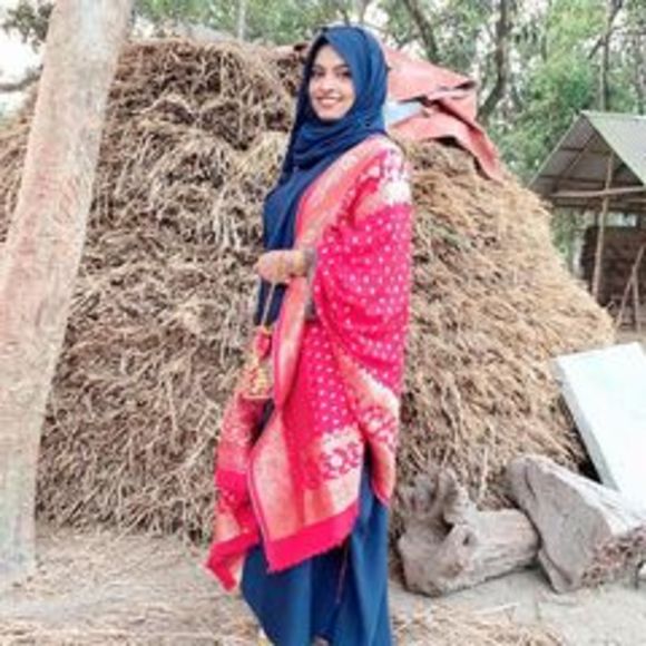 Profile Picture of Fahmida Chowdhury (@fahmidadibakor) on Poshmark