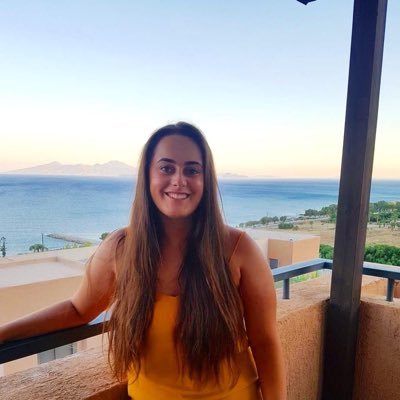 Profile Picture of Charlotte Bell⚽️ (@Charlotte1Bell) on Twitter