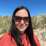 Profile Picture of Claire Stapleton (@clairestapleton81) on Instagram