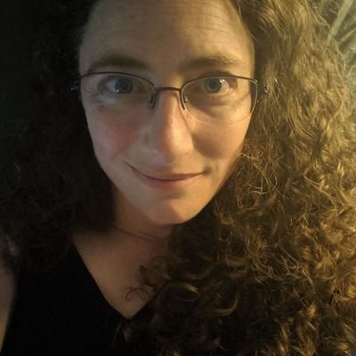 Profile Picture of Mary Mowrey (@teachevermore) on Twitter