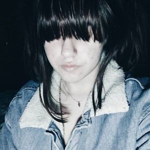 Profile Picture of Sara Silva (@s_adbabe) on Myspace