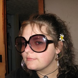 Profile Photo of Amie Chapman (@froggiechic7) on Myspace