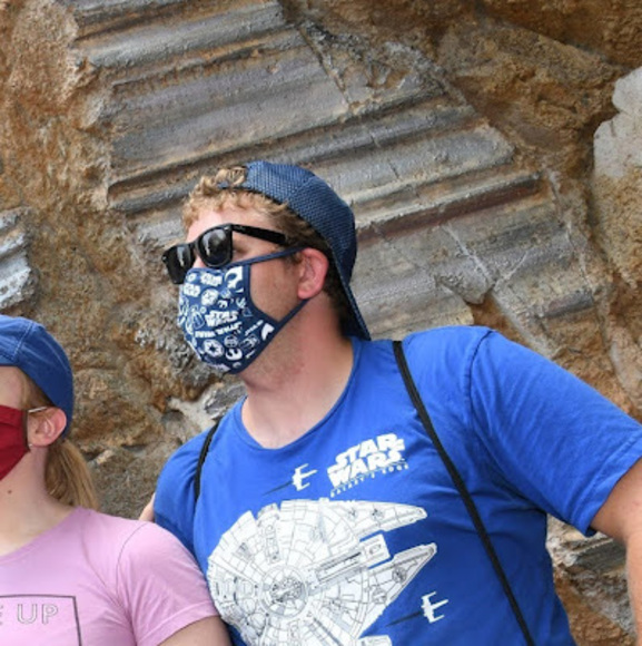 Profile Picture of Scott Satinoff (@ssatinoff) on Poshmark