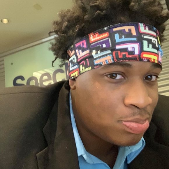 Profile Picture of Kevin Mccall (@s8298497) on Poshmark