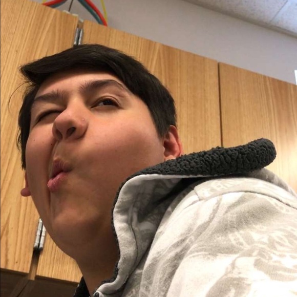 Profile Picture of Luis Cordero (@savage1241) on Poshmark
