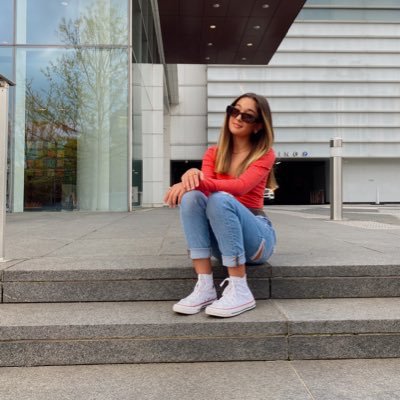 Profile Picture of Daniella Barroso (@_daniellabarr) on Twitter