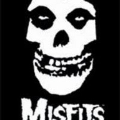 Profile Picture of Edward Manzano (@EdwaRdManzanolm) on Twitter