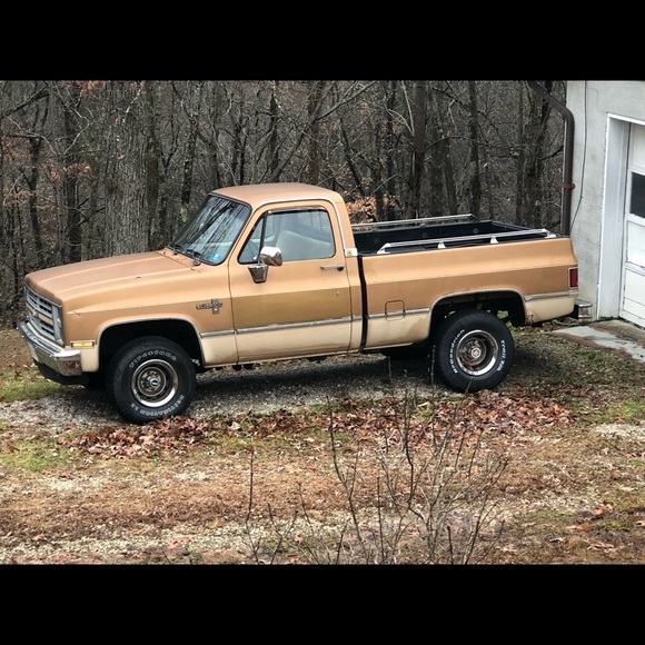 Profile Picture of Colby Beasley (@cgbeasley2001) on Poshmark