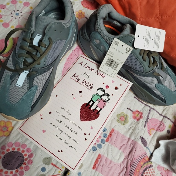 Profile Picture of Sigorney Pinnock (@siggy407) on Poshmark