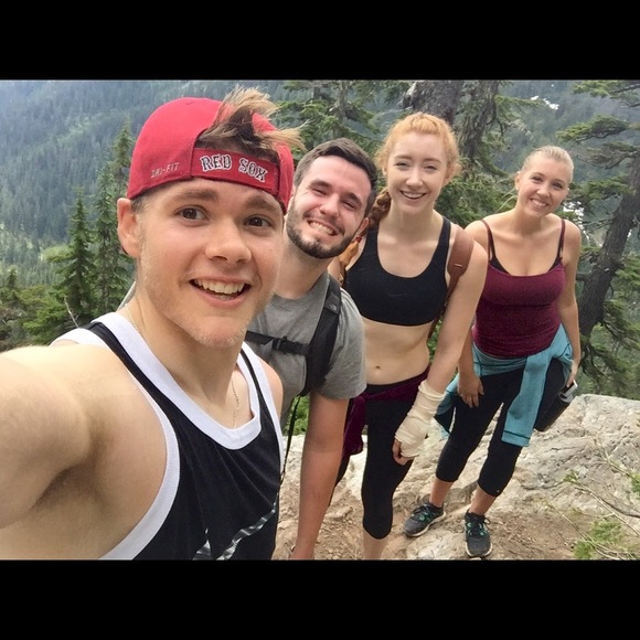 Profile Picture of Sean Rose (@seanrose228) on Poshmark