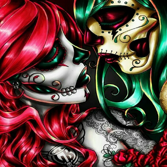 Profile Picture of Adriana Dodson (@adyre) on Poshmark