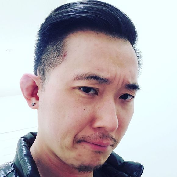 Profile Picture of Yang Zheng (@dearcoolz) on Poshmark