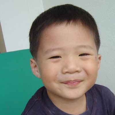 Profile Picture of Napat Buddhari (@napat_punpun) on Twitter