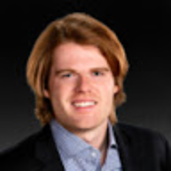 Profile Picture of Robert Meyer (@robertmeyer991) on Poshmark