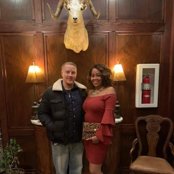 Profile Picture of Kirk James (@kirkjames) on Poshmark