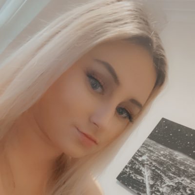 Profile Picture of Heather Macpherson (@heather96ox) on Twitter