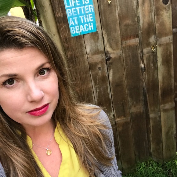 Profile Picture of Kate Nagel (@kdnagel) on Poshmark