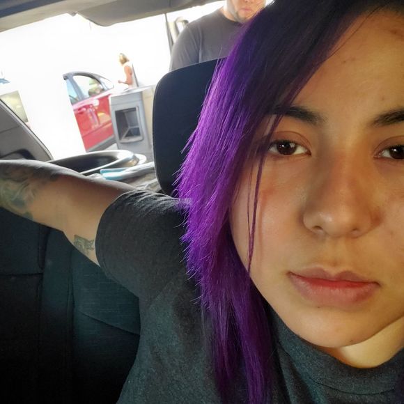 Profile Picture of Nancy Castillo (@nancycasro) on Poshmark