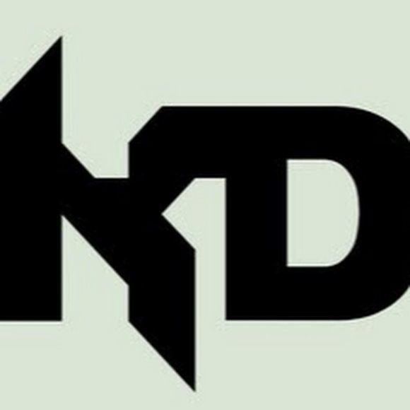 Profile Picture of Devlyn Williams (@devlynwilliams) on Poshmark