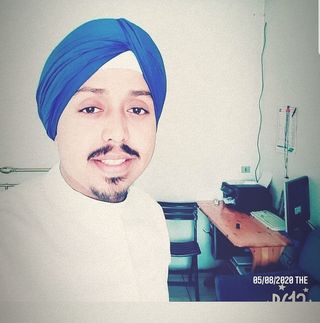 Profile Picture of Honey Randhawa (@HONEY.SPACE.YOU) on Facebook