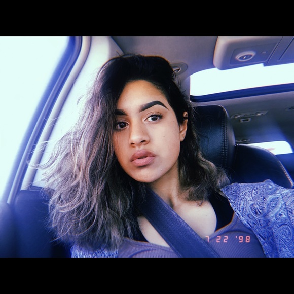 Profile Picture of Jacque Belman (@jacquebelman) on Poshmark