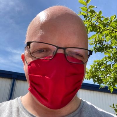 Profile Picture of Mark Morton (@PontoonDock) on Twitter