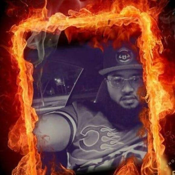 Profile Picture of Demarko Walker (@demarko_walker) on Poshmark