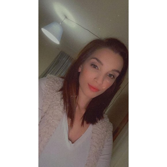 Profile Picture of Savanna Michalik (@janebane99) on Poshmark