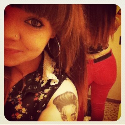 Profile Picture of Jade Barron (@girlygiirll) on Twitter