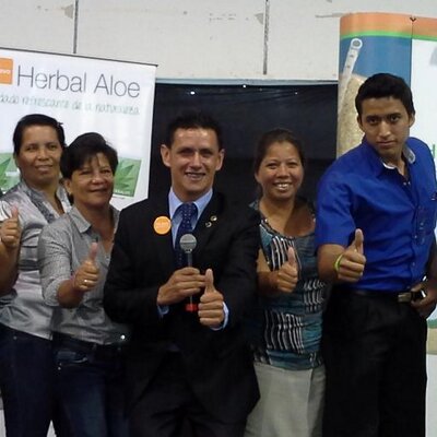 Profile Picture of Steven Olmedo (@stev_livebetter) on Twitter