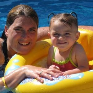 Profile Picture of Stephanie Ries (@puckbunny27) on Myspace