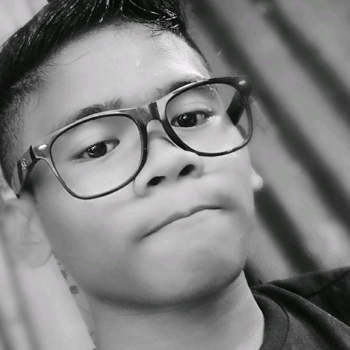 Profile Picture of Joseph Lacambra Sami (@josephsamiling29) on Tiktok
