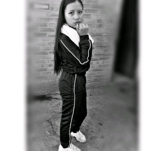 Profile Picture of M'ichel. (@michelarevaloc) on Tiktok