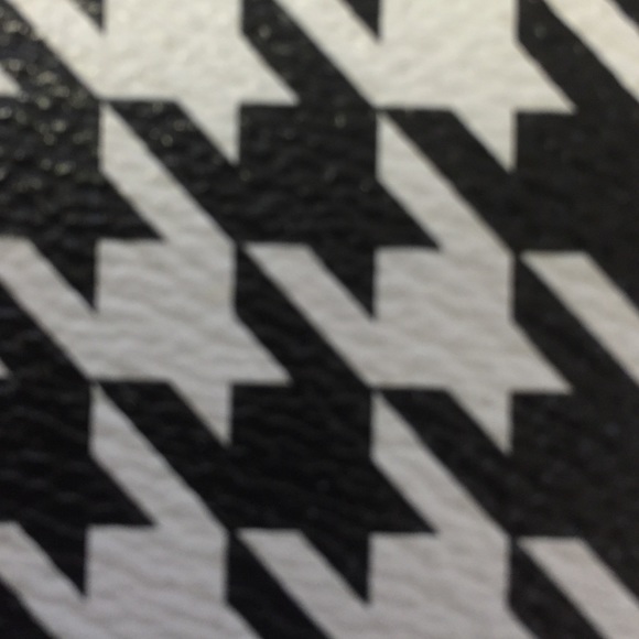 Profile Picture of Tricia Moretti (@jake1872) on Poshmark