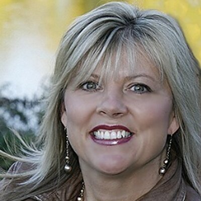 Profile Picture of Mary Cavanagh (@mcavanag) on Twitter